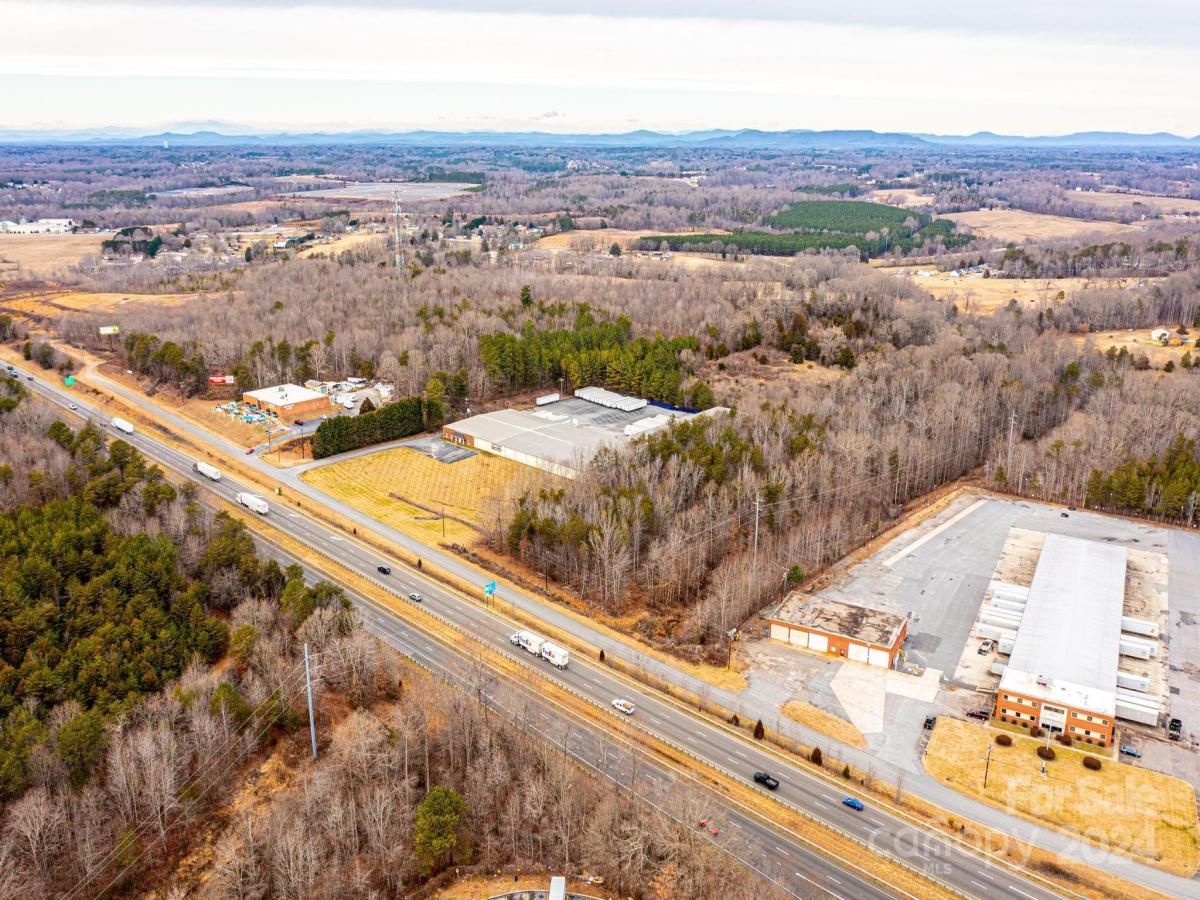 1750 Lap NE Road Conover NC 28613 CAR4102795