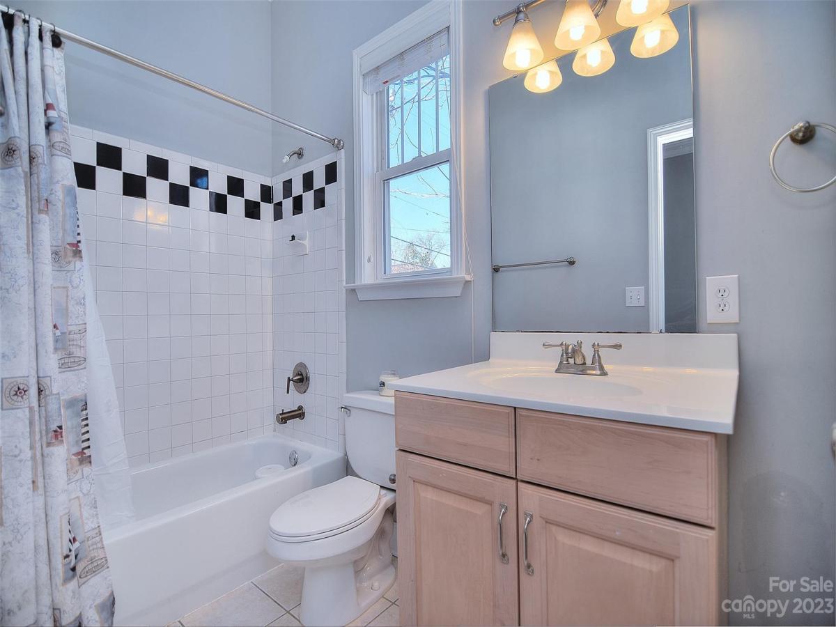 1812 Wickford Place Charlotte NC 28203 CAR4104761