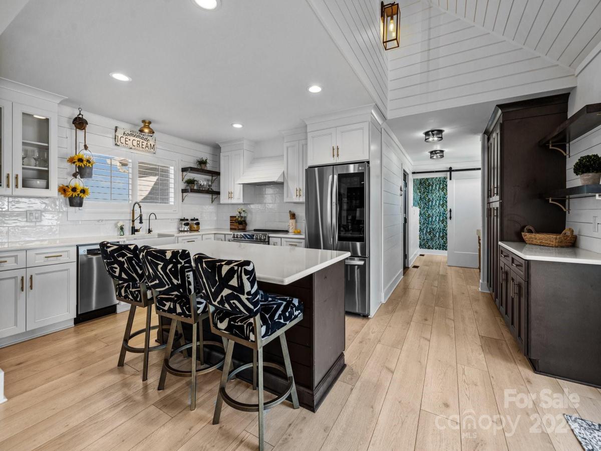 1692 Owls Den Road Lincolnton NC 28092 CAR4107899