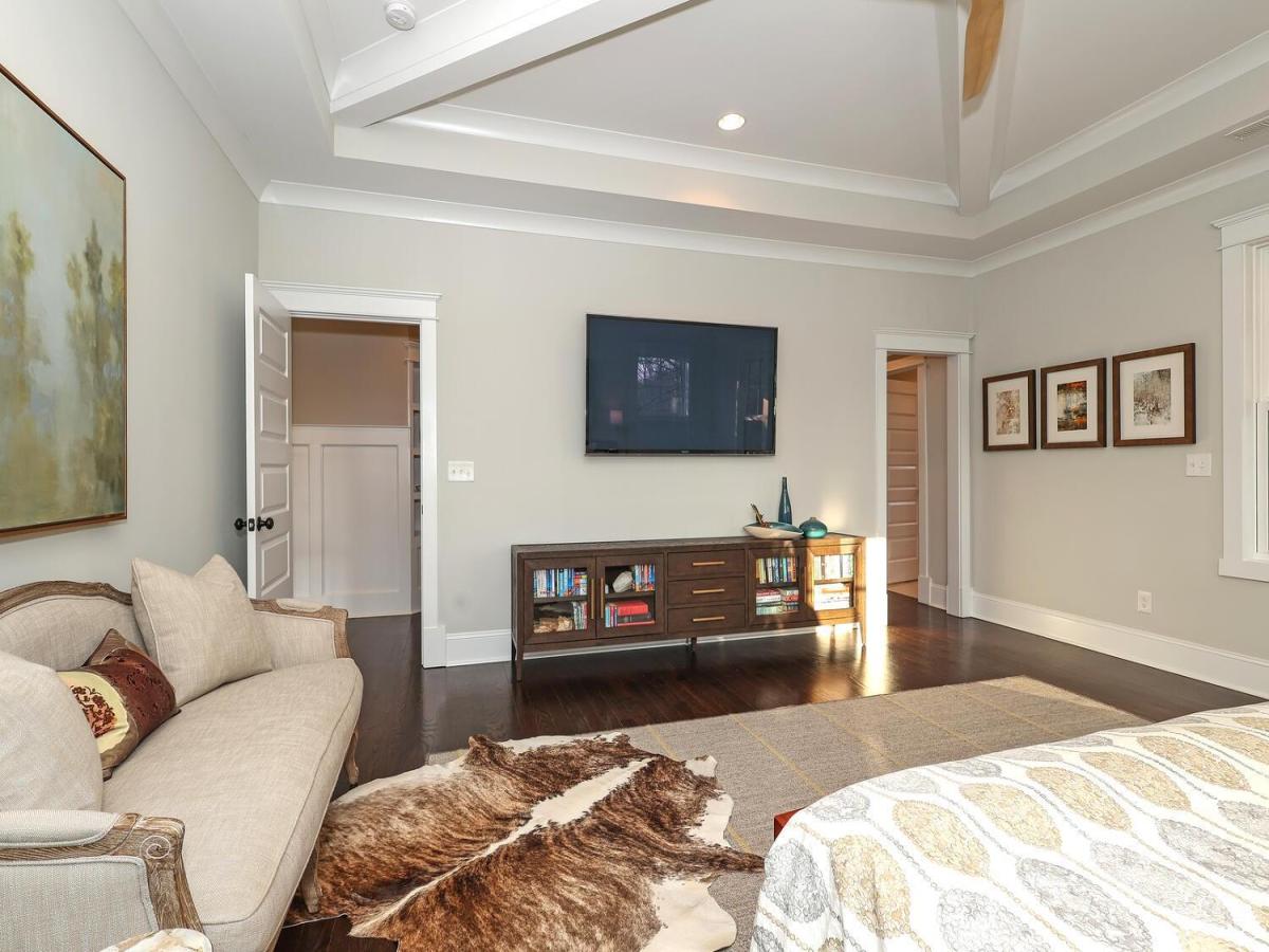 346 Wonderwood Drive Charlotte NC 28211 MLS CAR4108583