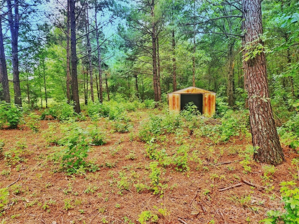 1320 Hawfield Road Charlotte NC 28214 MLS CAR4113975