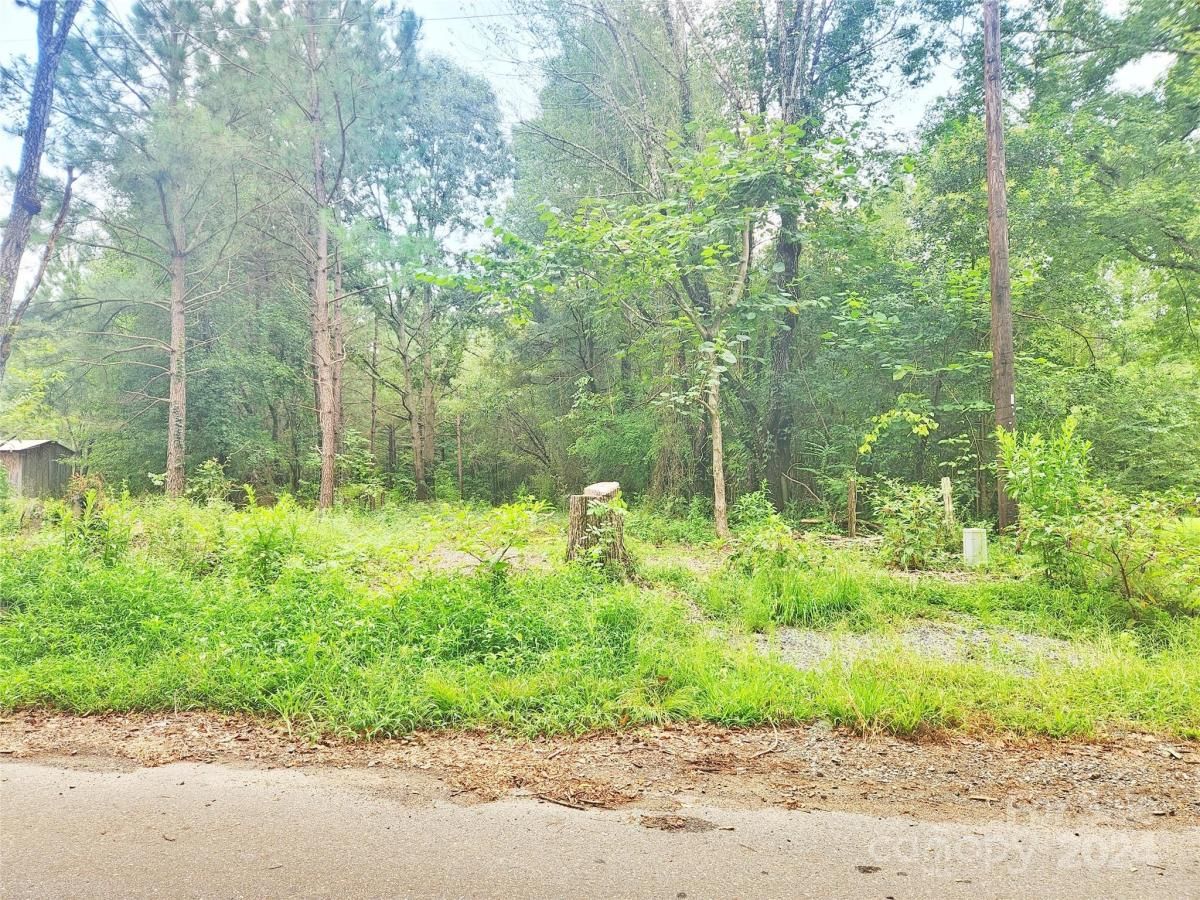 1320 Hawfield Road Charlotte NC 28214 MLS CAR4113975