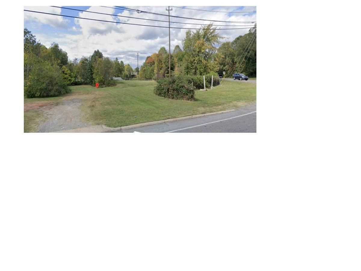 Hickory Highway Statesville NC 28677 CAR4020403