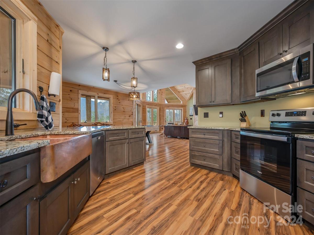 129 Melrose Court Lake Lure NC 28746 MLS CAR4132989