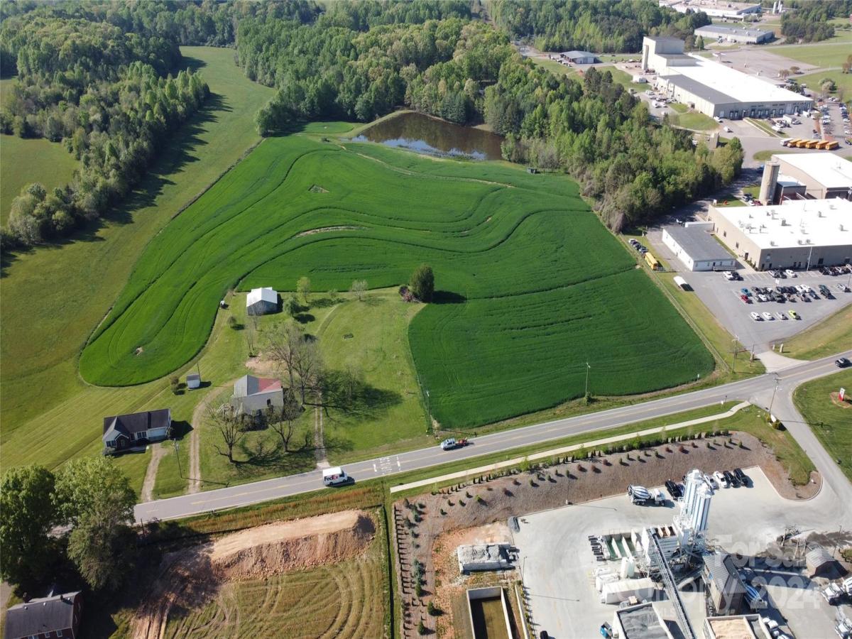 MLS #CAR4126435 img 5