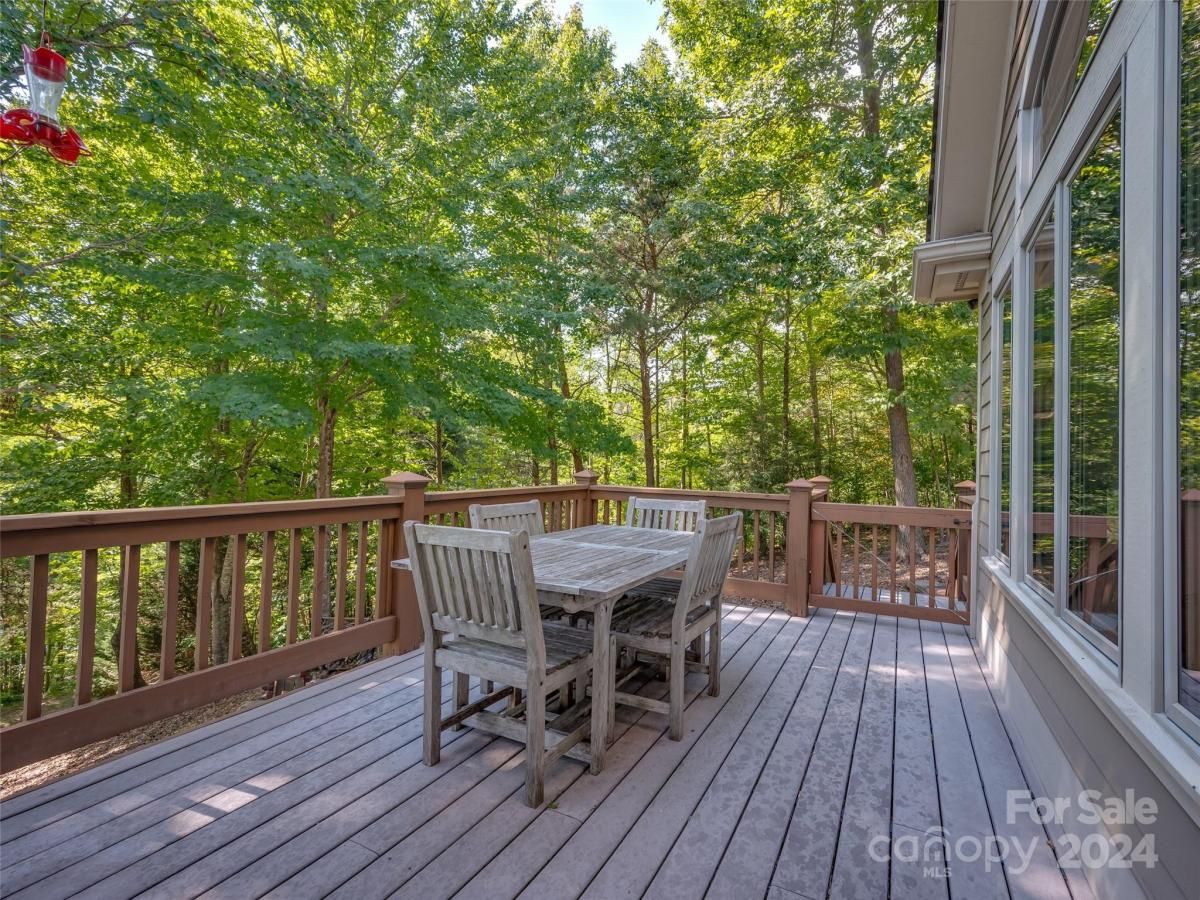 239 Fern Loop Lake Lure NC 28746 MLS CAR4143694