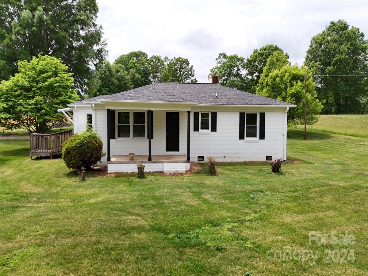 3237 Killian Road Lincolnton NC 28092 MLS #CAR4135150 3237 Killian Road Lincolnton NC 28092 MLS #CAR4135150