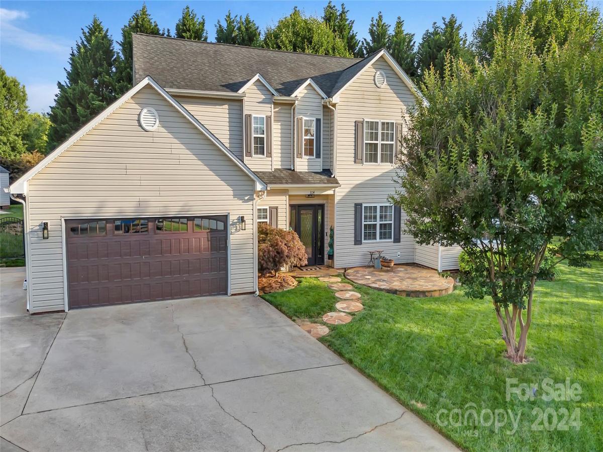 304 Hollow Pine Court Gastonia NC 28056 MLS #CAR4147278 304 Hollow Pine Court Gastonia NC 28056 MLS #CAR4147278