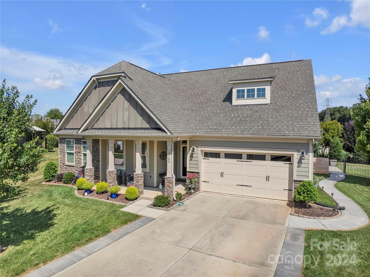 309 Riley Court Gastonia NC 28052 MLS #CAR4170603 309 Riley Court Gastonia NC 28052 MLS #CAR4170603