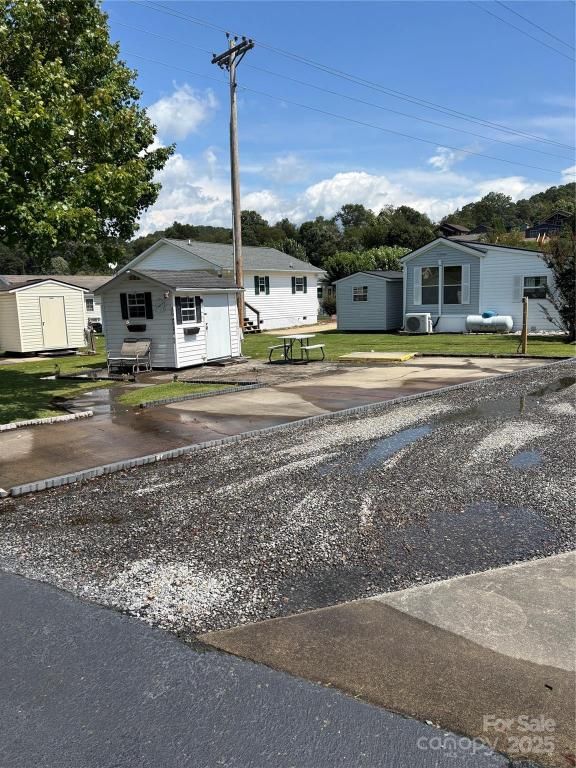 MLS #CAR4299324 img 0