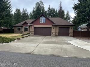 MLS #25-2719 img 0