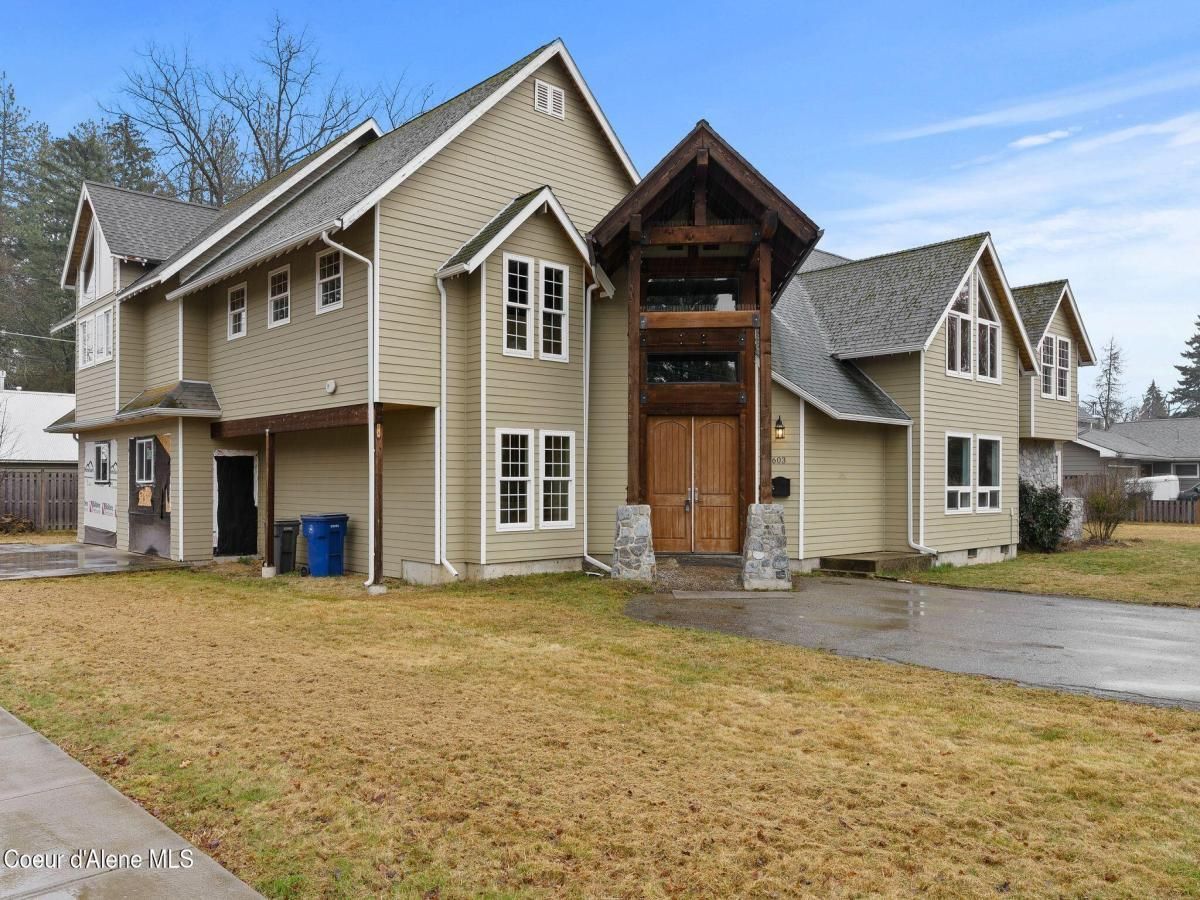 MLS #25-2991 img 0