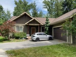 MLS #25-6490 img 0