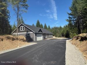MLS #25-6949 img 0