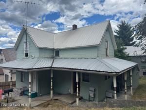 MLS #25-7196 img 0