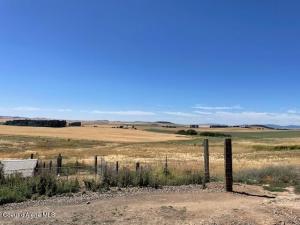 MLS #25-7842 img 0