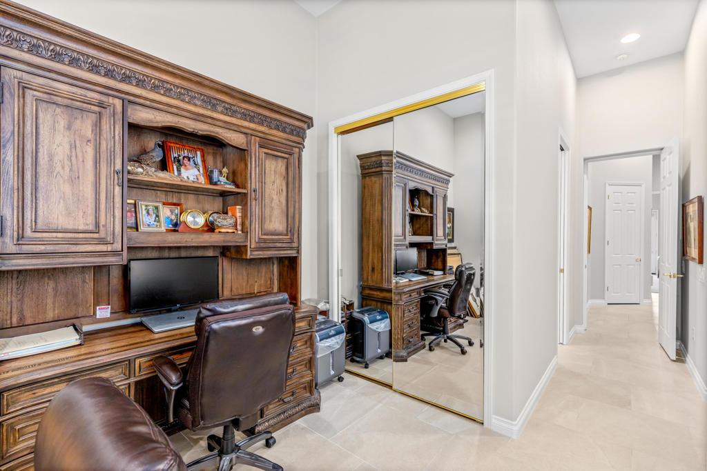 MLS #219132492DA img 0