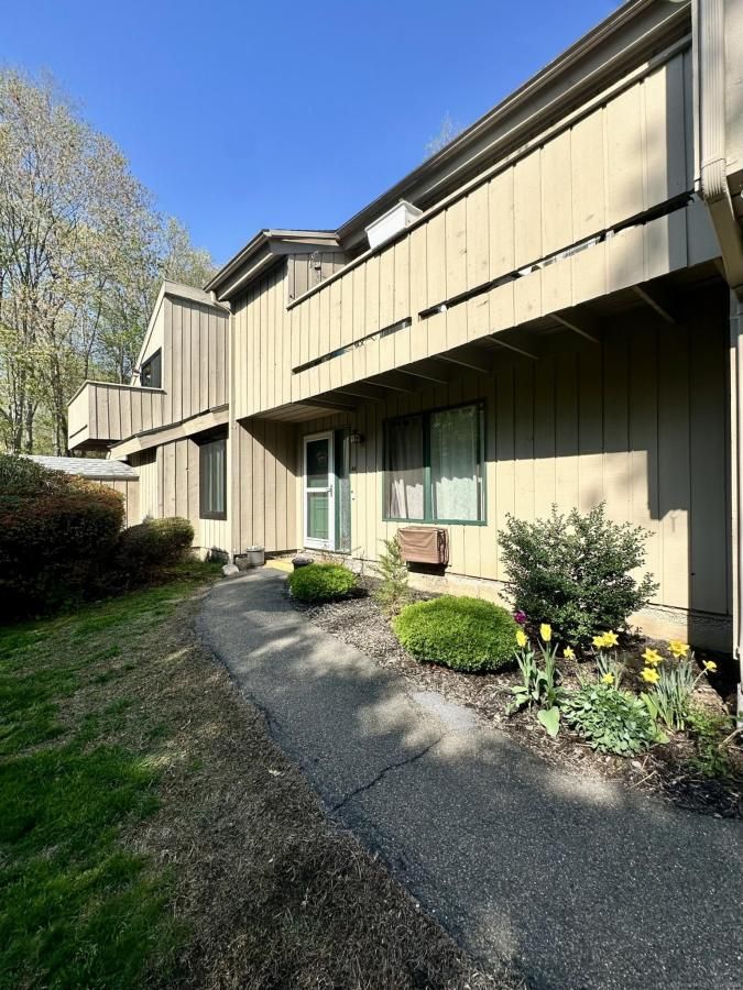 MLS #24093526 img 0