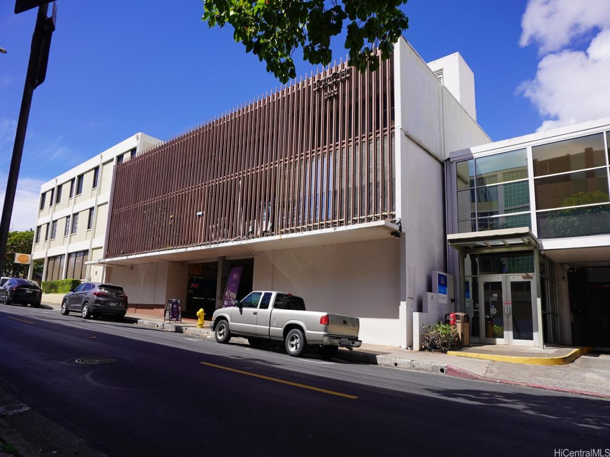 MLS #202501886 img 0