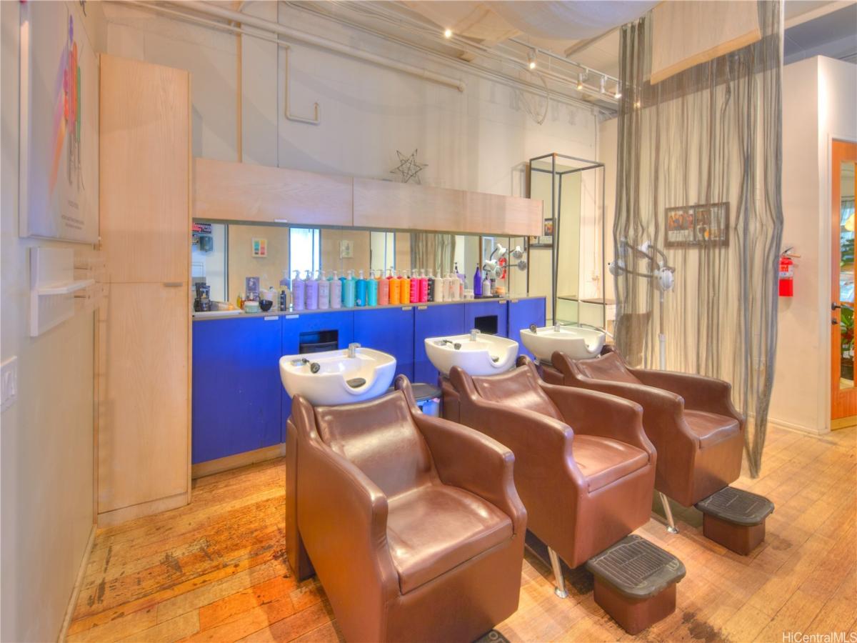 MLS #202504516 img 0