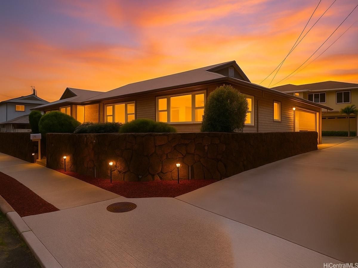 MLS #202524312 img 0