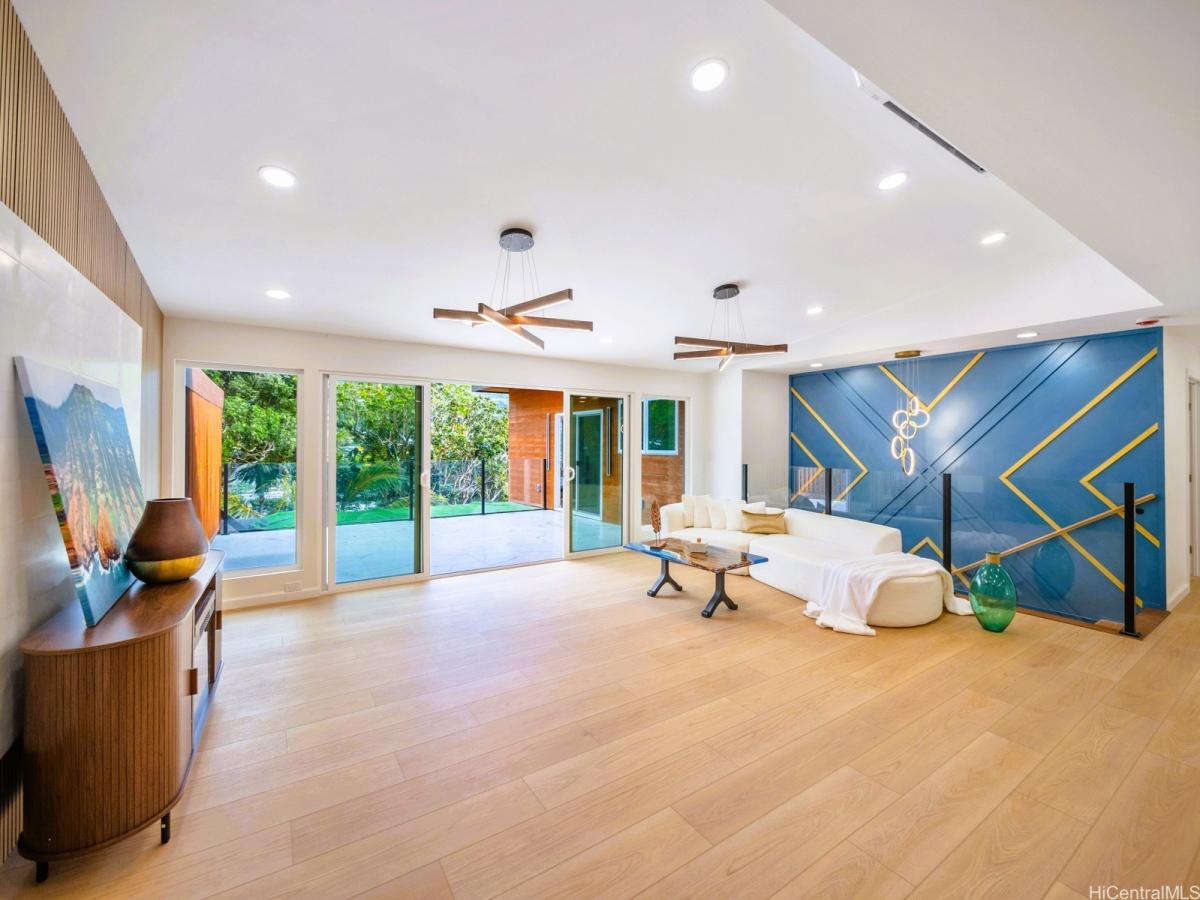 MLS #202604221 img 0