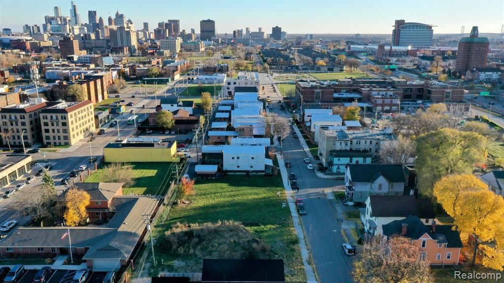 MLS #20250005973 img 0