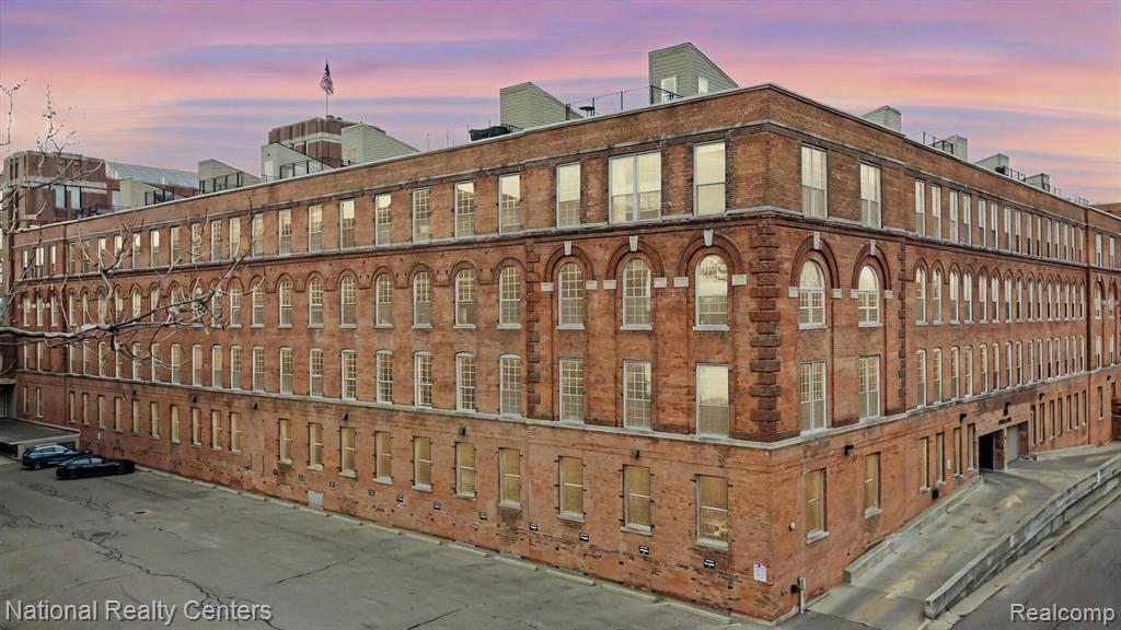 MLS #20250029310 img 0