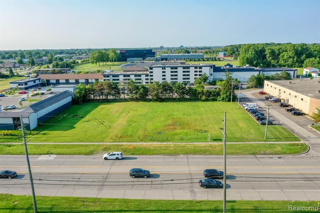 MLS #20251020602 img 0