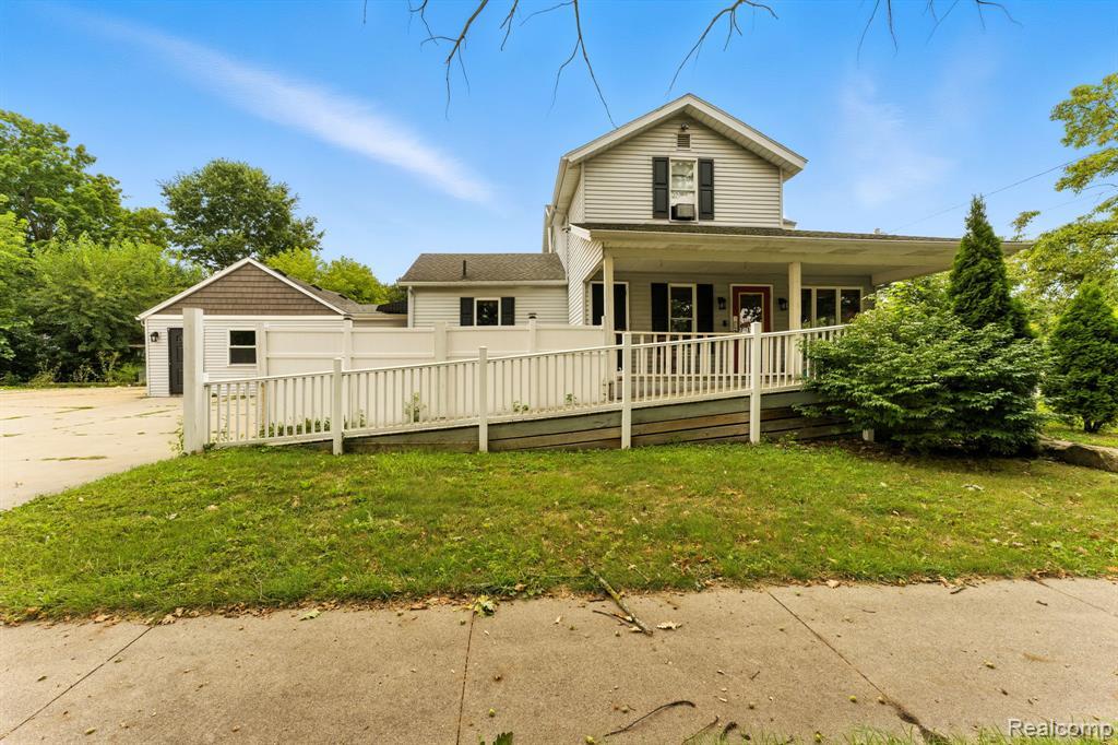 MLS #20251027913 img 0