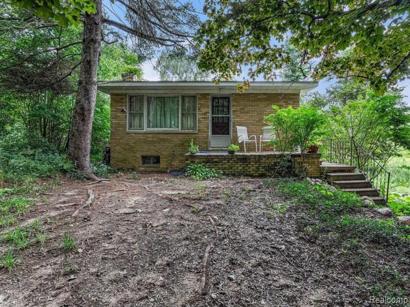 MLS #20251028795 img 0