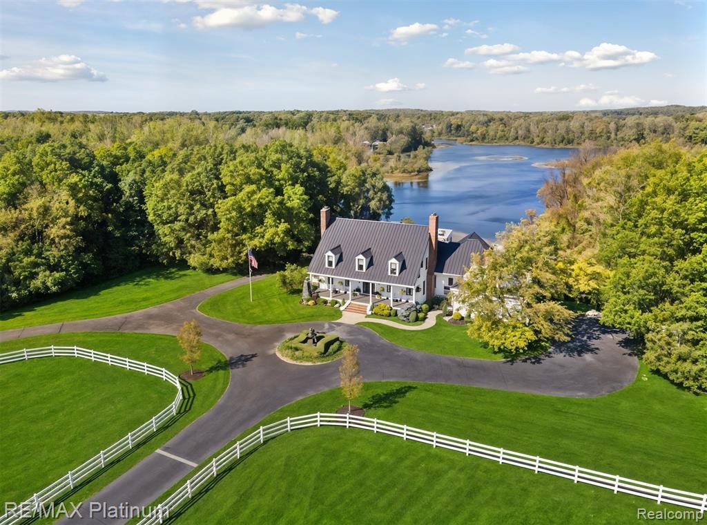 MLS #20251042580 img 0