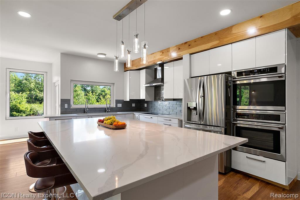 MLS #20251051474 img 0