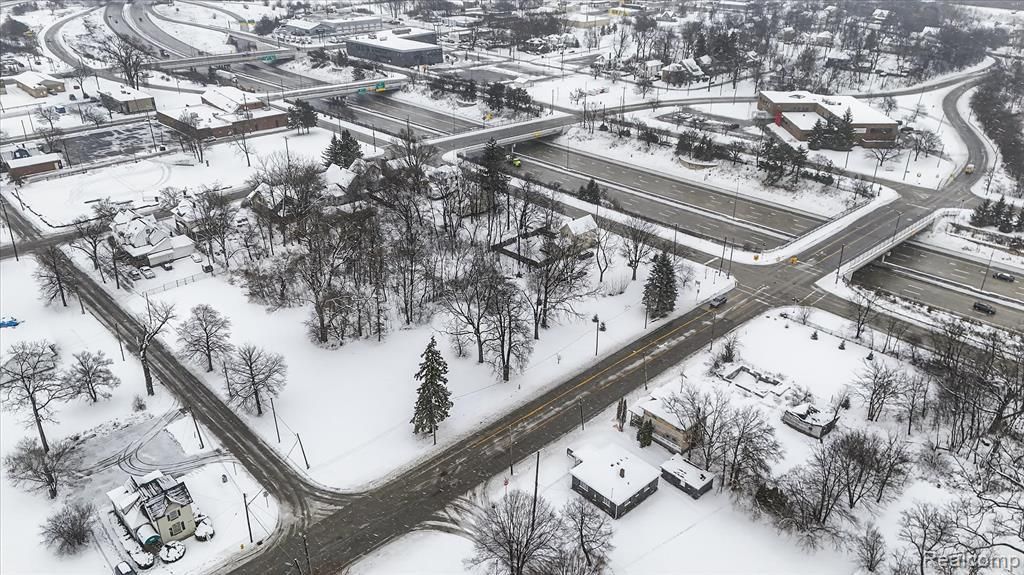 MLS #20261000890 img 0