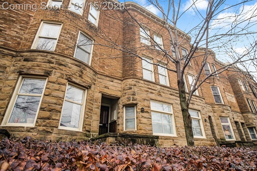 MLS #20261002007 img 0