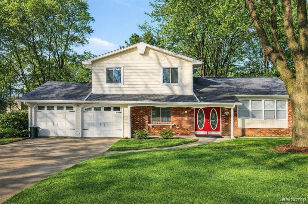 MLS #20261002583 img 0