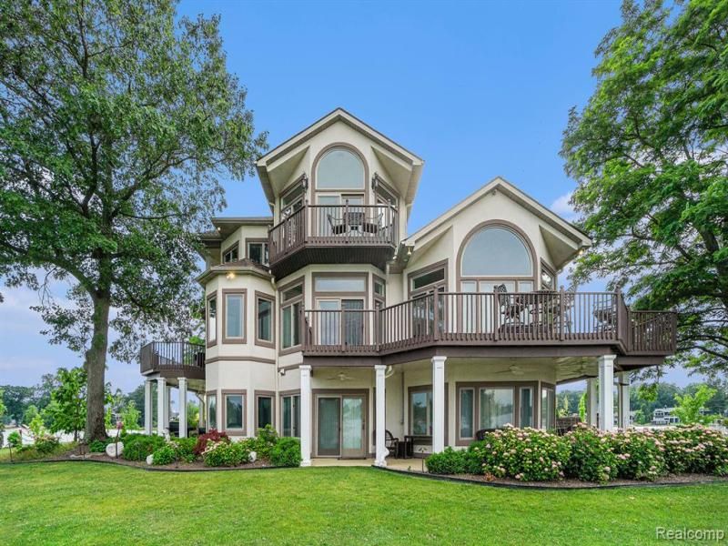 MLS #20261007804 img 0