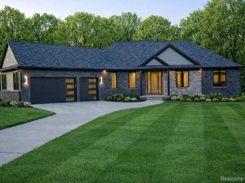 MLS #20261010765 img 0