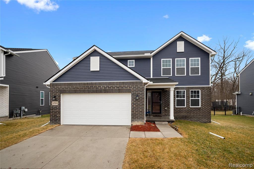 MLS #20261011102 img 0