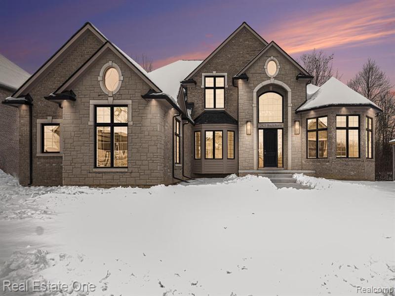 MLS #20261012174 img 0