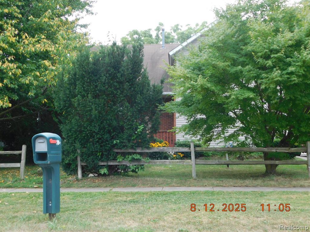 MLS #20261013772 img 0