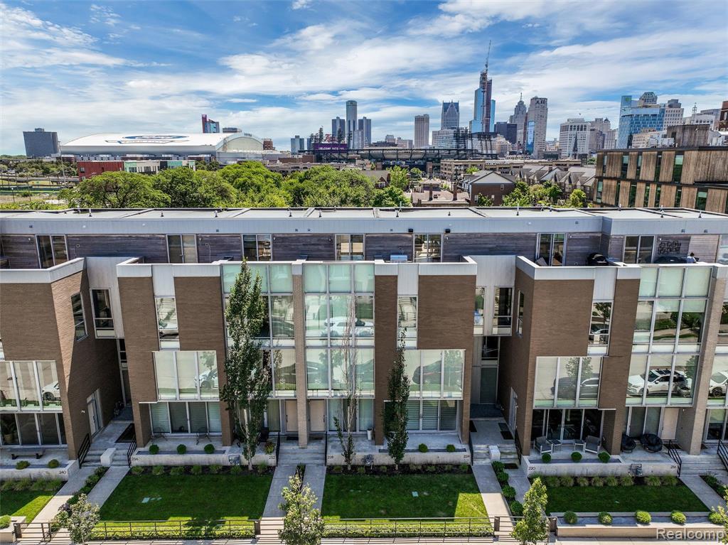 MLS #20261018643 img 0