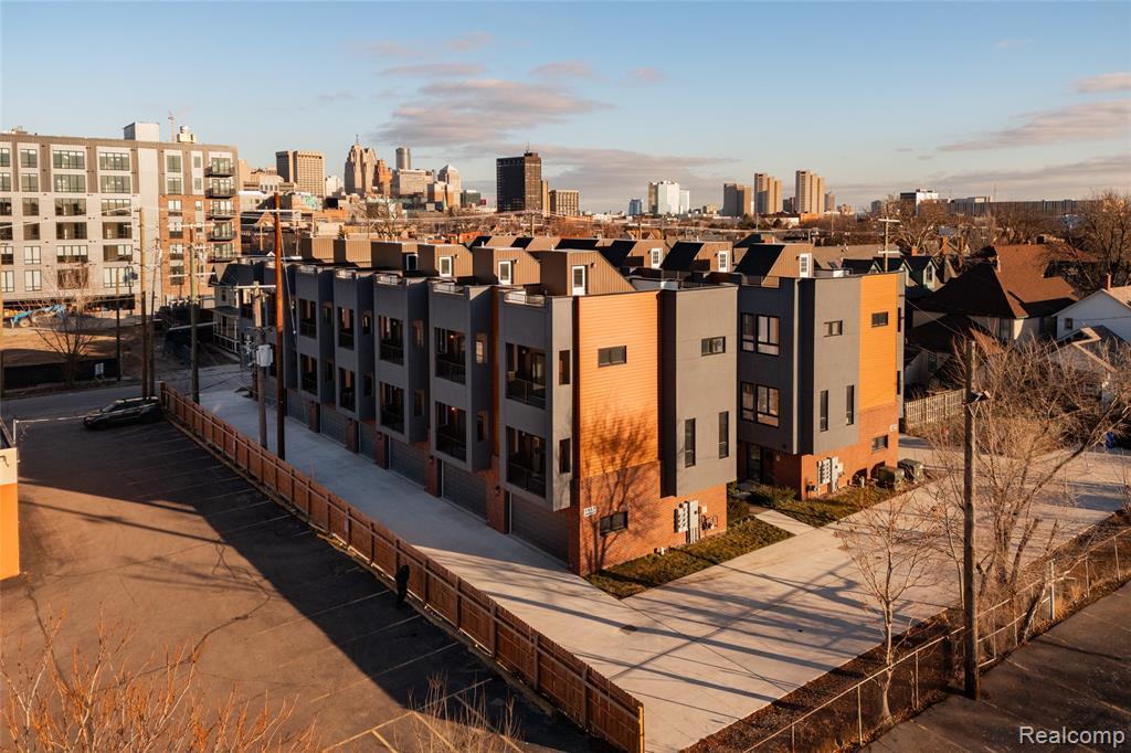 MLS #20261023494 img 0