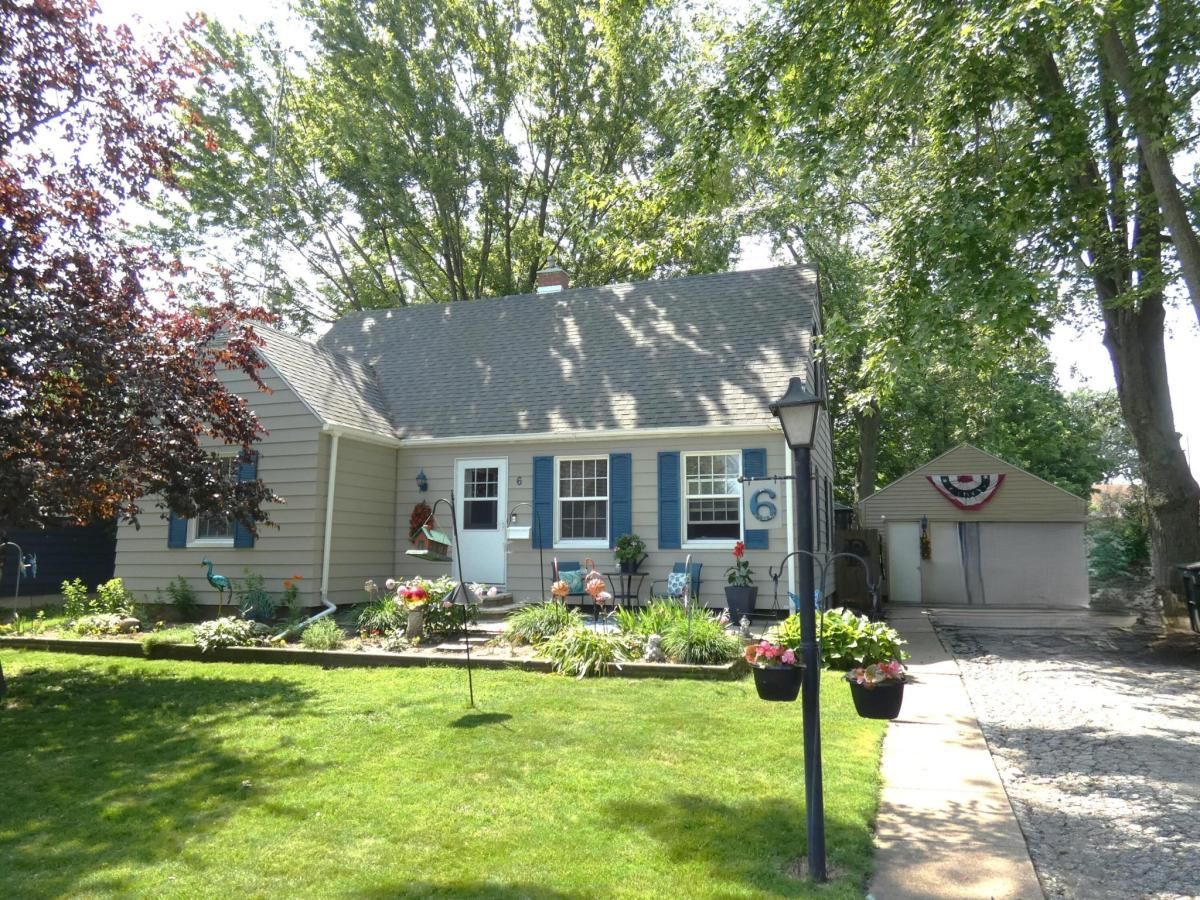 MLS #25005076 img 0