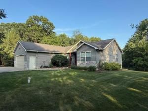 MLS #25009629 img 0