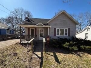 MLS #25016246 img 0