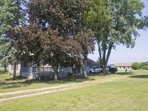 MLS #25016555 img 0