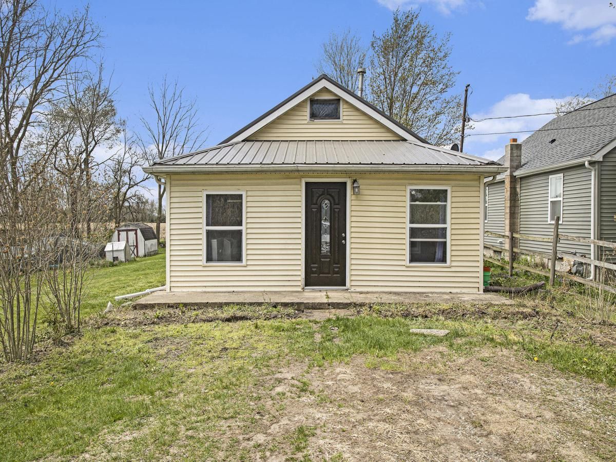 MLS #25018688 img 0
