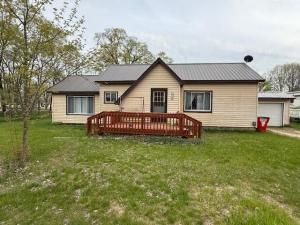 MLS #25020310 img 0