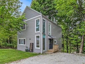 MLS #25022579 img 0